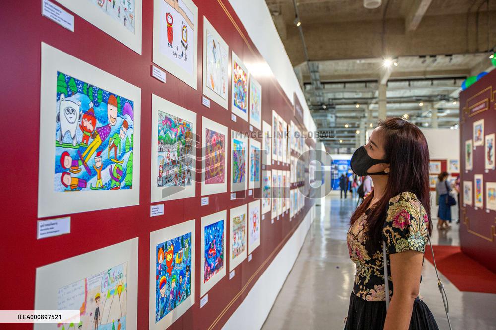 (BEIJING2022)THAILAND-BANGKOK-PAINTING EXHIBITION-BEIJING OLYMPIC WINTER GAMES
