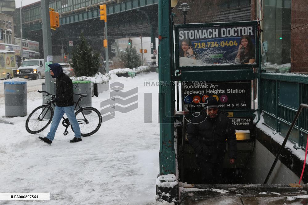 U.S.-NEW YORK-WINTER STORM