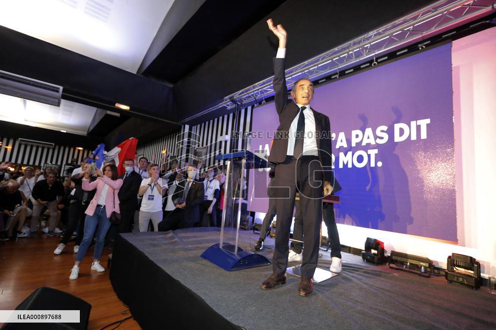 Eric Zemmour Holds A Public Meeting - Nimes