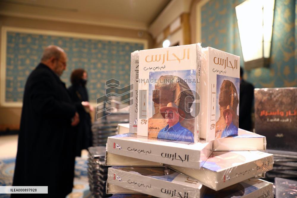 EGYPT-CAIRO-EGYPTOLOGIST-BIOGRAPHY-SIGNING CEREMONY