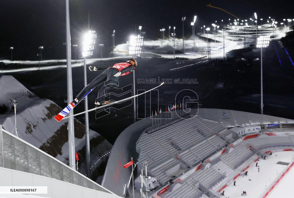 Beijing Olympics: Ski jumping