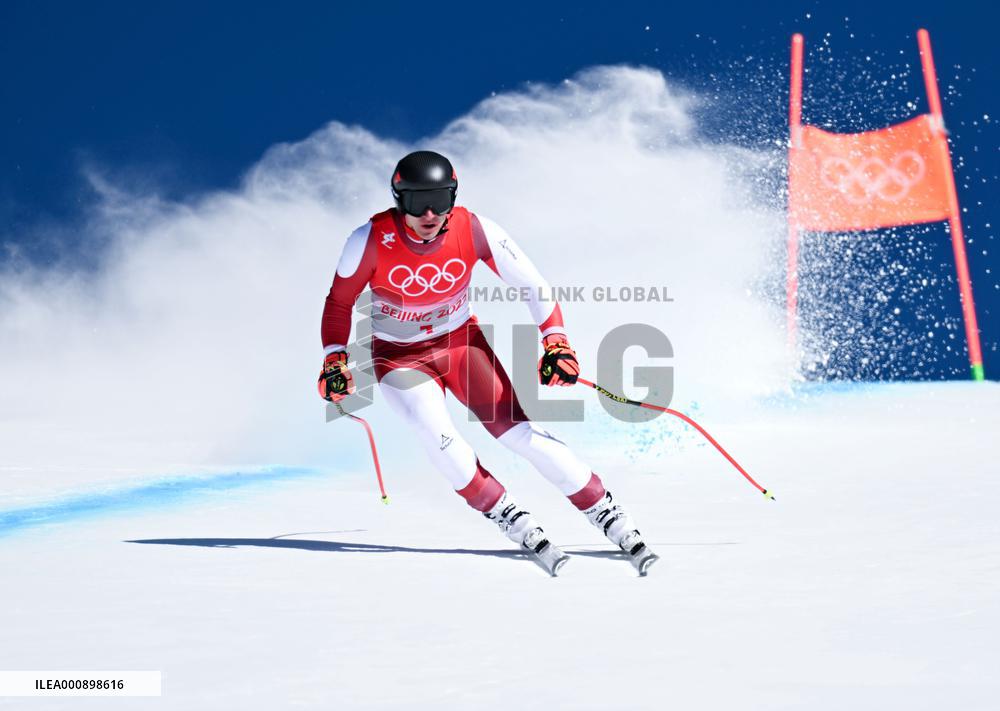 (BEIJING2022)CHINA-BEIJING-ALPINE SKIING-MEN'S DOWNHILL-TRAINING (CN)