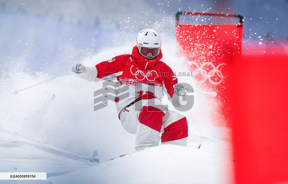 (BEIJING2022) CHINA-ZHANGJIAKOU-OLYMPIC WINTER GAMES-FREESTYLE SKIING-MEN'S MOGULS QUALIFICATION (CN)