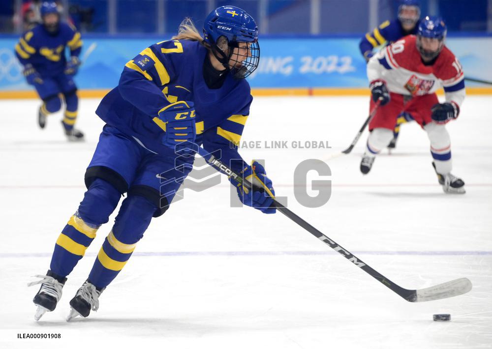 (BEIJING2022)CHINA-BEIJING-OLYMPIC WINTER GAMES-ICE HOCKEY-WOMEN'S PRELIMINARY-CZE VS SWE (CN)