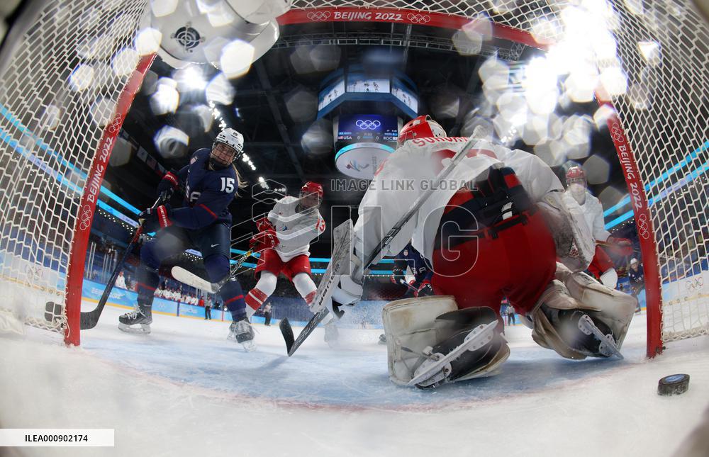 (BEIJING2022)CHINA-BEIJING-OLYMPIC WINTER GAMES-ICE HOCKEY-WOMEN'S PRELIMINARY-USA VS ROC (CN)