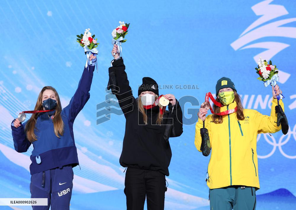 (BEIJING2022)CHINA-ZHANGJIAKOU-OLYMPIC WINTER GAMES-AWARDING CEREMONY (CN)