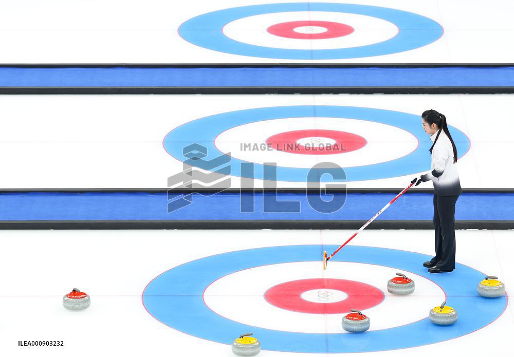 (XHTP)(BEIJING2022)CHINA-BEIJING-WINTER OLYMPIC GAMES-CURLING-MIXED DOUBLES-CHINA VS BRITAIN (CN)