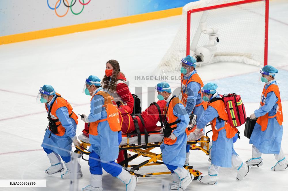 (XHTP)(BEIJING2022)CHINA-BEIJING-OLYMPIC WINTER GAMES-ICE HOCKEY-WOMEN'S PRELIMINARY-CHINA VS JAPAN