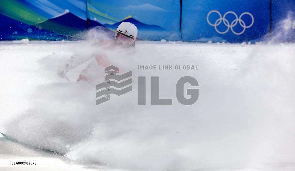 (BEIJING2022)CHINA-ZHANGJIAKOU-OLYMPIC WINTER GAMES-FREESTYLE SKIING-WOMEN'S MOGULS (CN)