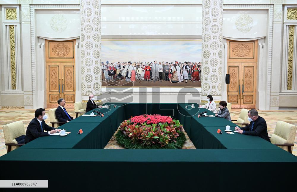CHINA-BEIJING-WANG YANG-FORMER KMT CHAIRPERSON-MEETING (CN)