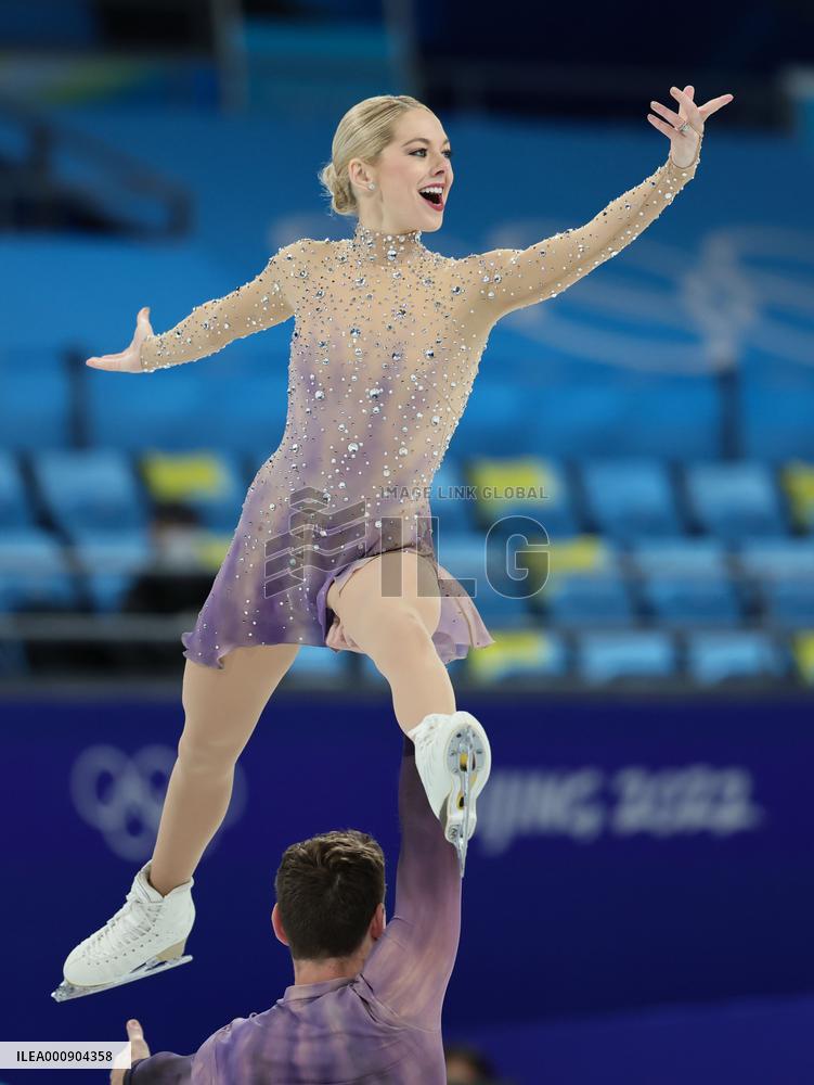 (XHTP)(BEIJING2022)CHINA-BEIJING-FIGURE SKATING-TEAM EVENT-PAIRS-FREE SKATING (CN)