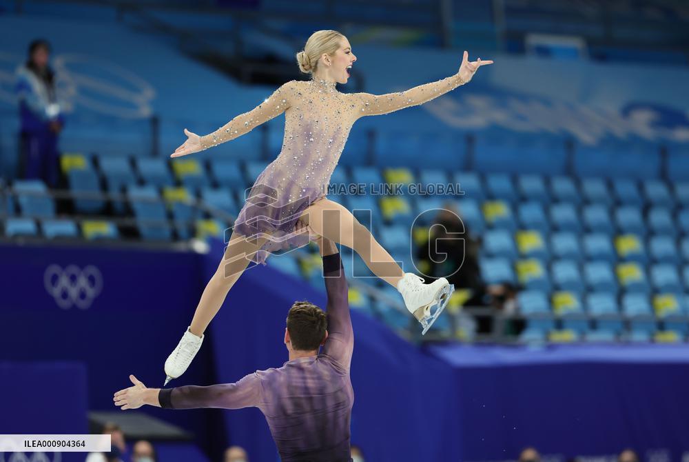 (XHTP)(BEIJING2022)CHINA-BEIJING-FIGURE SKATING-TEAM EVENT-PAIRS-FREE SKATING (CN)