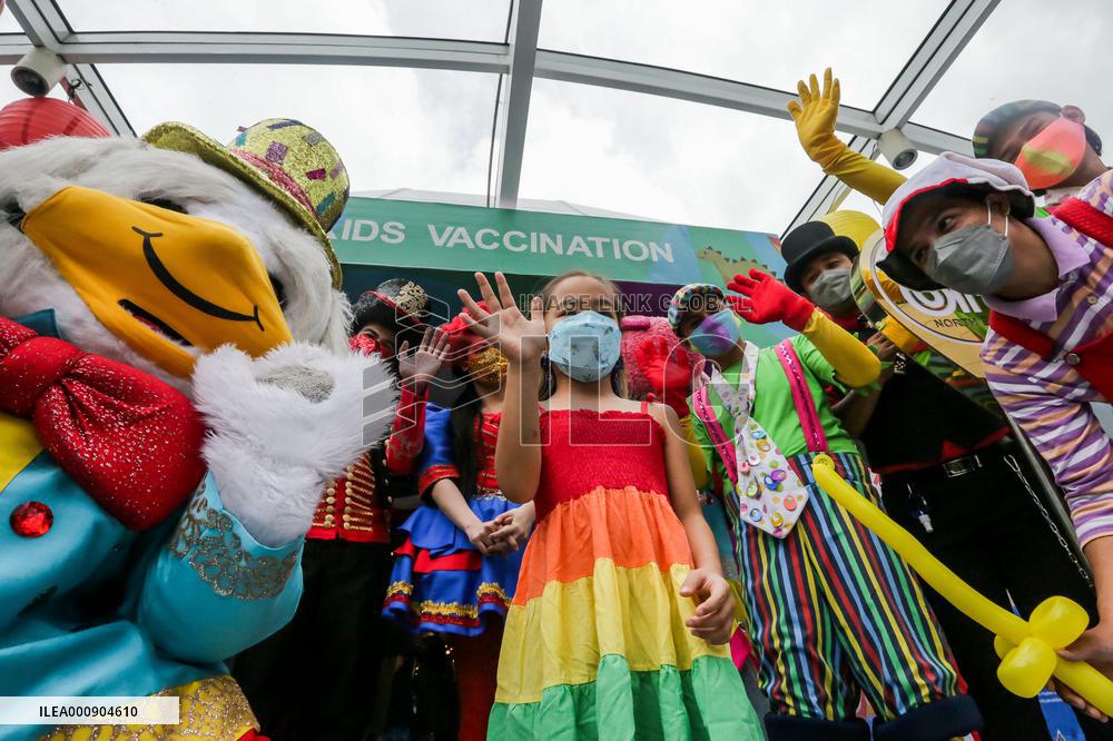 PHILIPPINES-QUEZON CITY-COVID-19-VACCINATION-CHILDREN