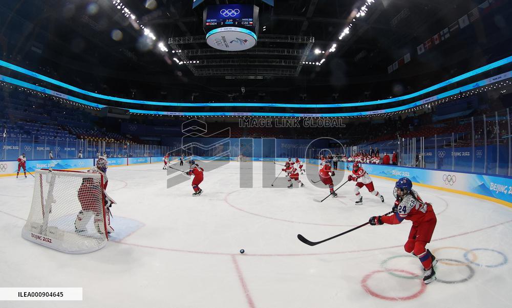 (BEIJING2022)CHINA-BEIJING-OLYMPIC WINTER GAMES-ICE HOCKEY-WOMEN'S PRELIMINARY-DENMARK VS CZECH REPUBLIC(CN)