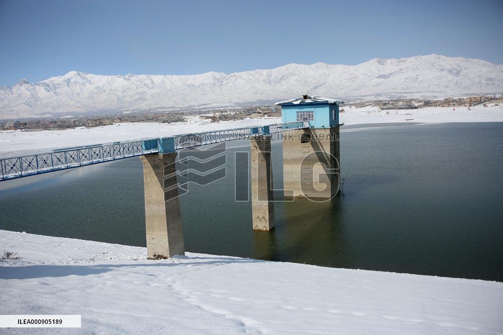AFGHANISTAN-KABUL-QARGHA LAKE-SCENERY