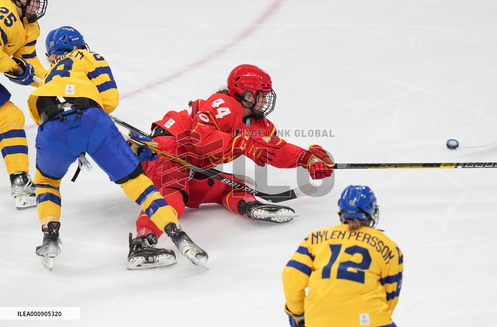 (BEIJING2022)CHINA-BEIJING-OLYMPIC WINTER GAMES-ICE HOCKEY-WOMEN'S PRELIMINARY-CHINA VS SWEDEN (CN)