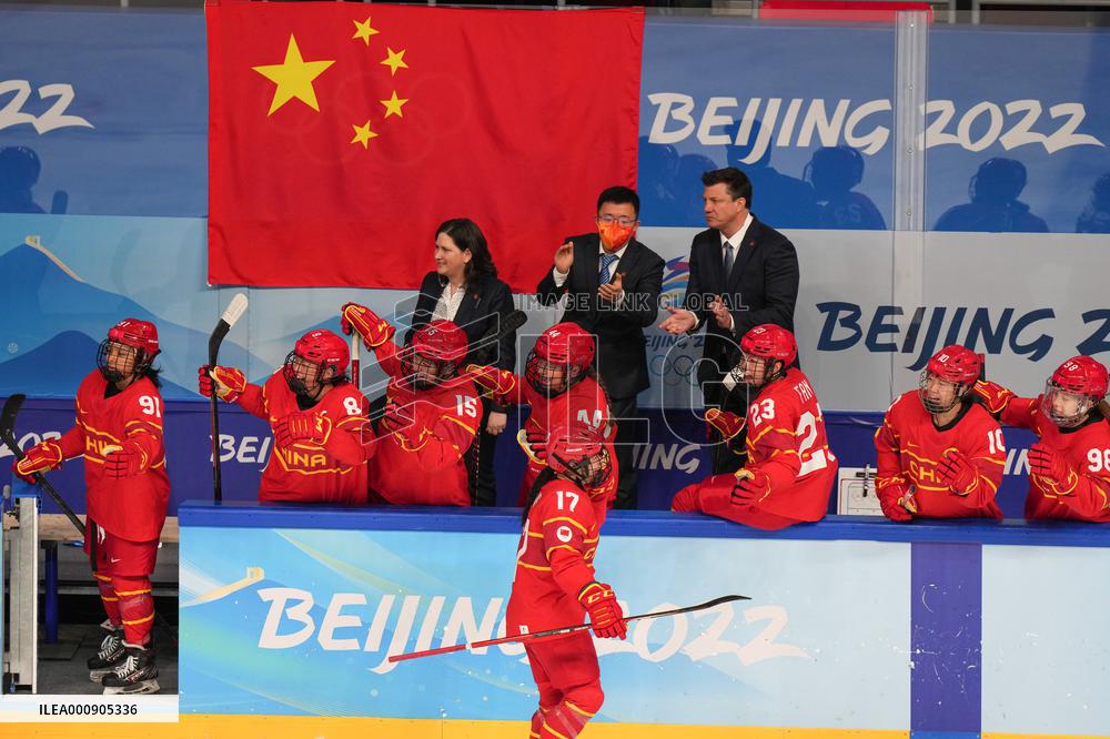 (BEIJING2022)CHINA-BEIJING-OLYMPIC WINTER GAMES-ICE HOCKEY-WOMEN'S PRELIMINARY-CHINA VS SWEDEN (CN)