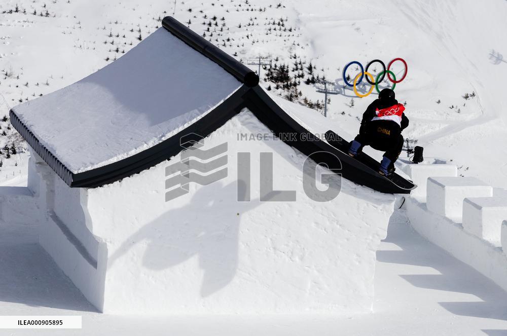 (BEIJING2022)CHINA-ZHANGJIAKOU-OLYMPIC WINTER GAMES-SNOWBOARD-SLOPESTYLE-FINAL (CN)