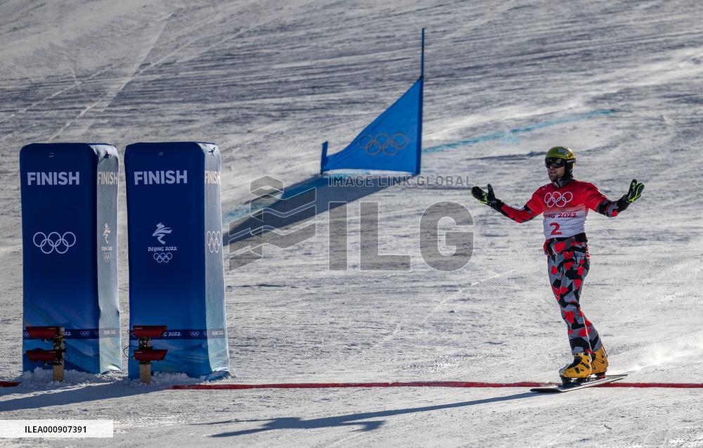 (BEIJING2022)CHINA-ZHANGJIAKOU-OLYMPIC WINTER GAMES-SNOWBOARD-MEN'S PARALLEL GIANT SLALOM-FINAL (CN)