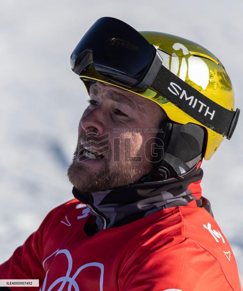 (BEIJING2022)CHINA-ZHANGJIAKOU-OLYMPIC WINTER GAMES-SNOWBOARD-MEN'S PARALLEL GIANT SLALOM-FINAL (CN)