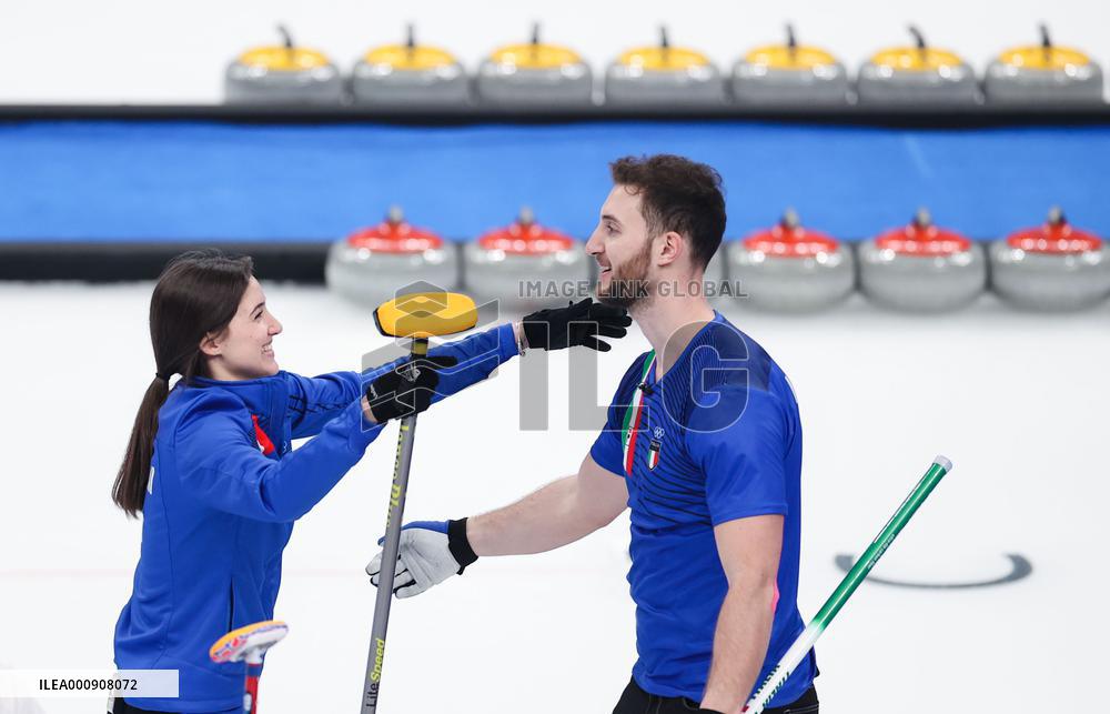 (BEIJING2022)CHINA-BEIJING-WINTER OLYMPIC GAMES-CURLING-MIXED DOUBLES-GOLD MEDAL GAME-ITALY VS NORWAY (CN)