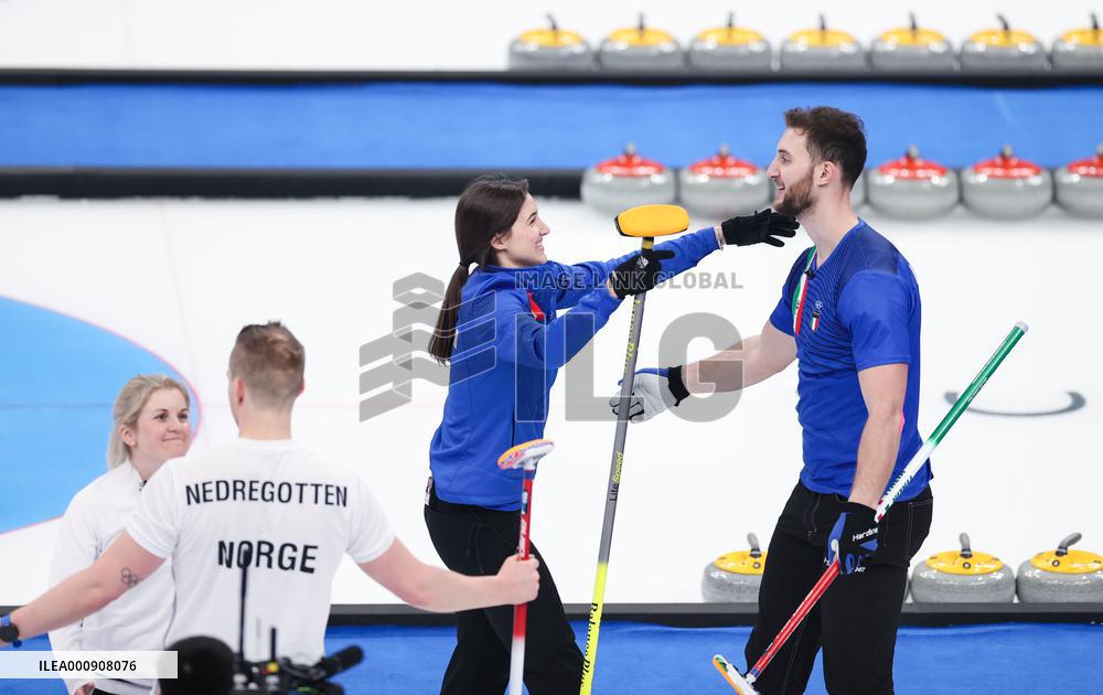 (BEIJING2022)CHINA-BEIJING-WINTER OLYMPIC GAMES-CURLING-MIXED DOUBLES-GOLD MEDAL GAME-ITALY VS NORWAY (CN)