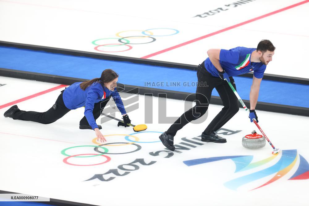 (BEIJING2022)CHINA-BEIJING-WINTER OLYMPIC GAMES-CURLING-MIXED DOUBLES-GOLD MEDAL GAME-ITALY VS NORWAY (CN)