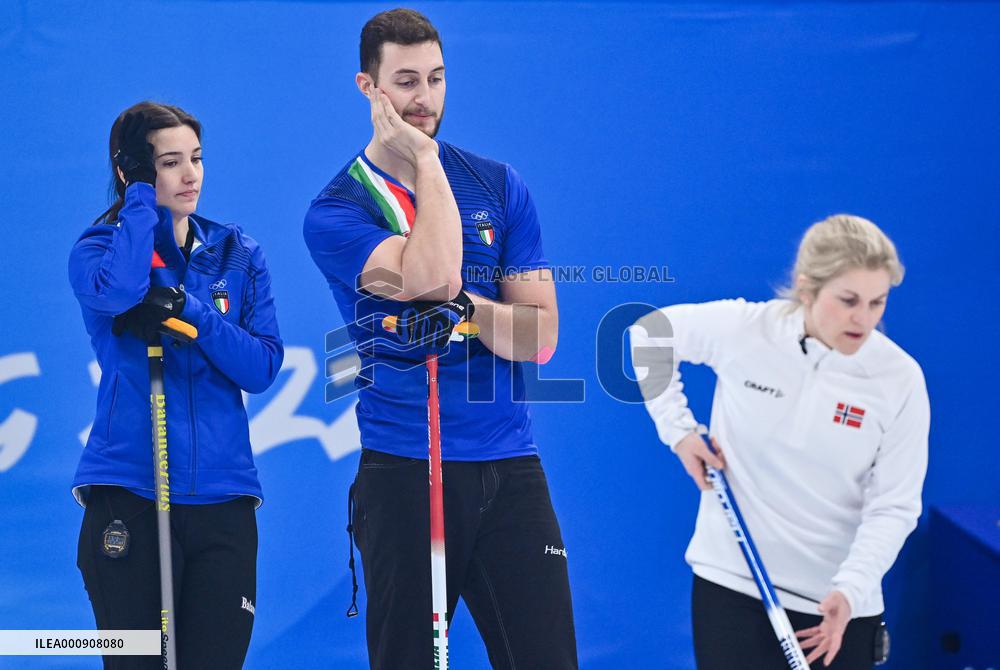 (BEIJING2022)CHINA-BEIJING-WINTER OLYMPIC GAMES-CURLING-MIXED DOUBLES-GOLD MEDAL GAME-ITALY VS NORWAY(CN)