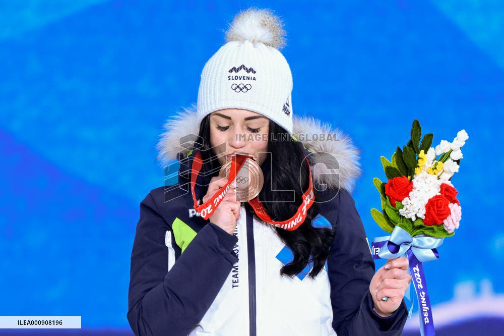 (BEIJING2022)CHINA-ZHANGJIAKOU-OLYMPIC WINTER GAMES-AWARDING CEREMONY (CN)