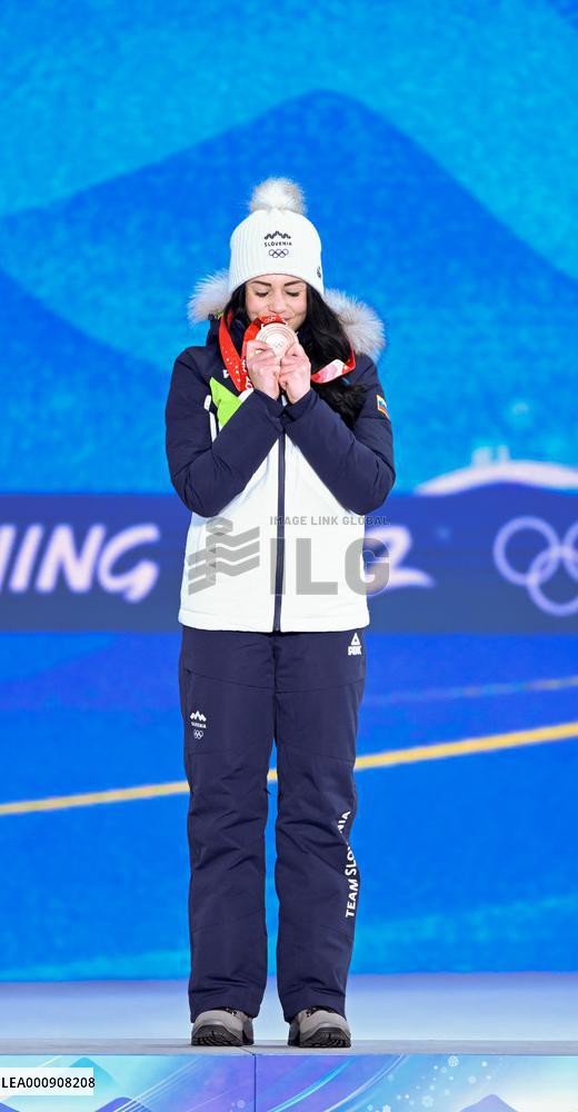 (BEIJING2022)CHINA-ZHANGJIAKOU-OLYMPIC WINTER GAMES-AWARDING CEREMONY (CN)