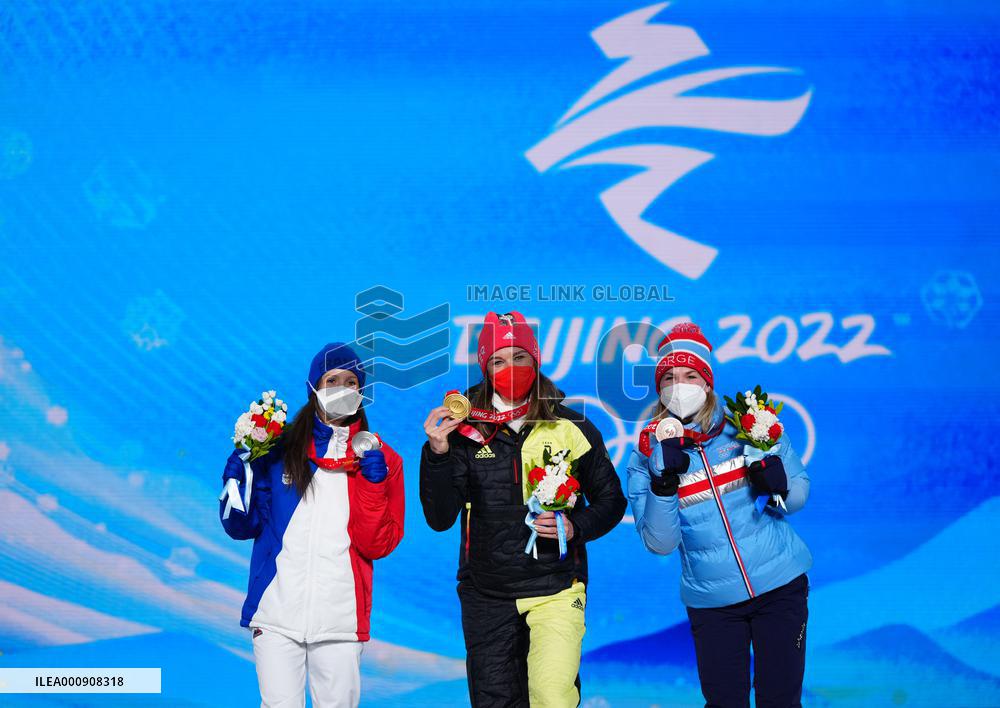 (BEIJING2022)CHINA-ZHANGJIAKOU-OLYMPIC WINTER GAMES-AWARDING CEREMONY (CN)