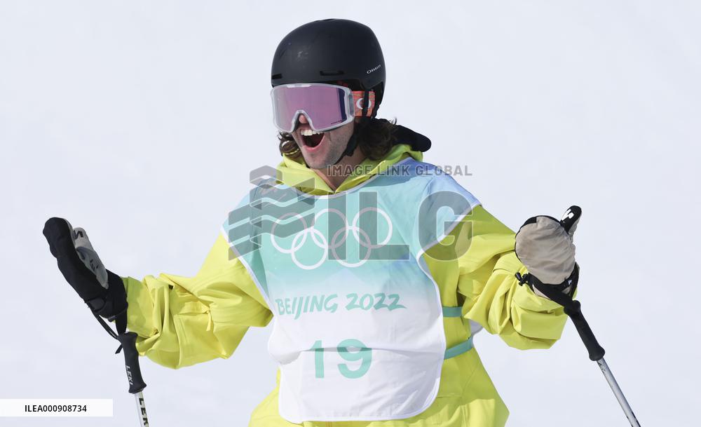 (BEIJING2022)CHINA-BEIJING-OLYMPIC WINTER GAMES-FREESTYLE SKIING-MEN'S FREESKI BIG AIR-FINAL (CN)