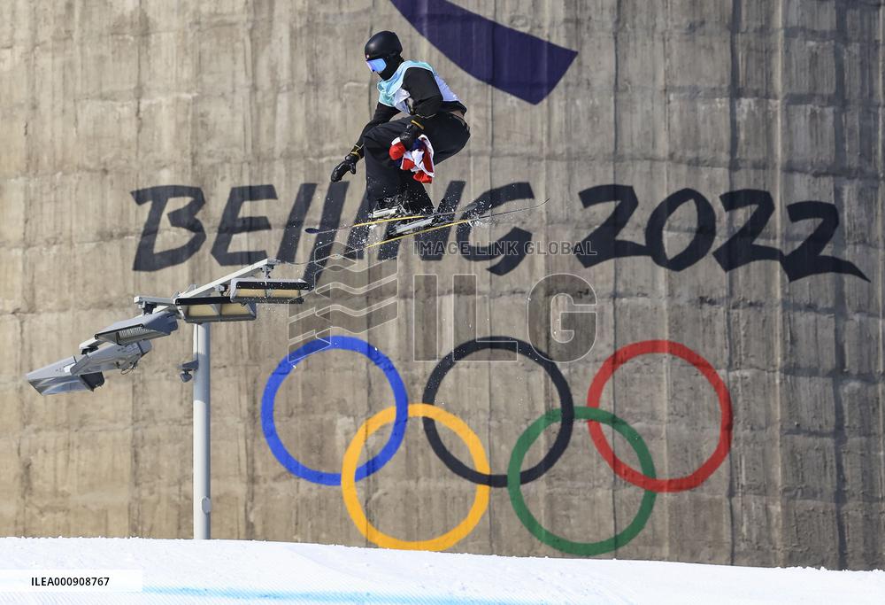 (BEIJING2022)CHINA-BEIJING-OLYMPIC WINTER GAMES-FREESTYLE SKIING-MEN'S FREESKI BIG AIR-FINAL (CN)