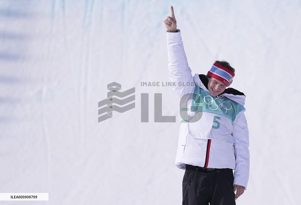 (BEIJING2022)CHINA-BEIJING-OLYMPIC WINTER GAMES-FREESTYLE SKIING-MEN'S FREESKI BIG AIR-FINAL (CN)