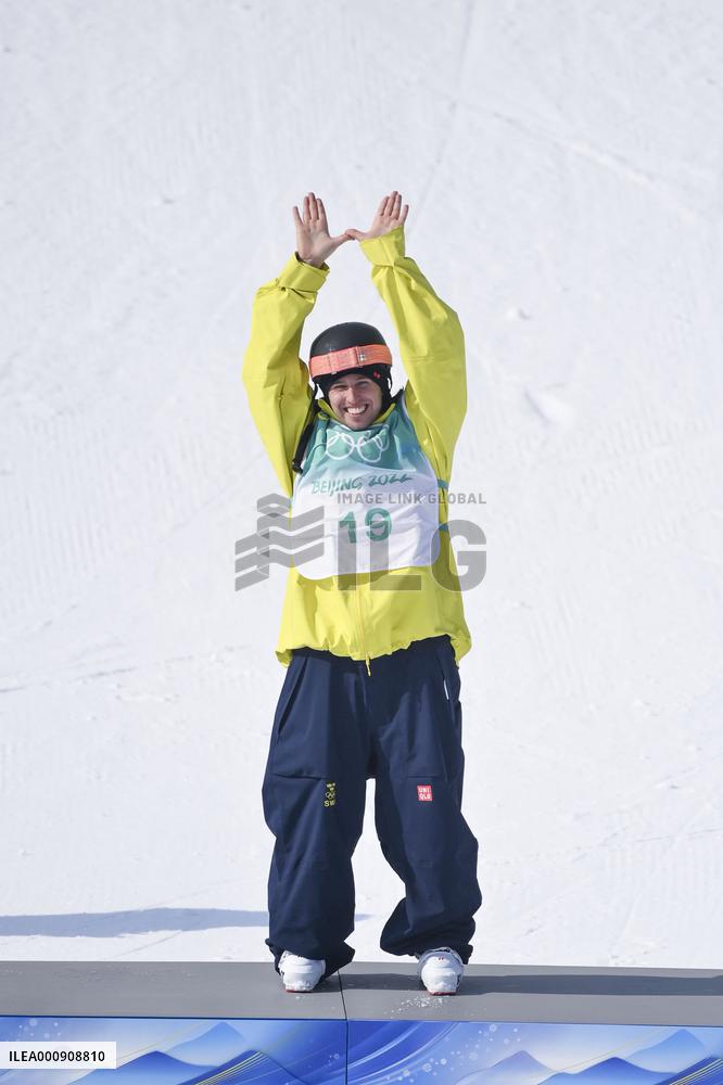 (BEIJING2022)CHINA-BEIJING-OLYMPIC WINTER GAMES-FREESTYLE SKIING-MEN'S FREESKI BIG AIR-FINAL (CN)