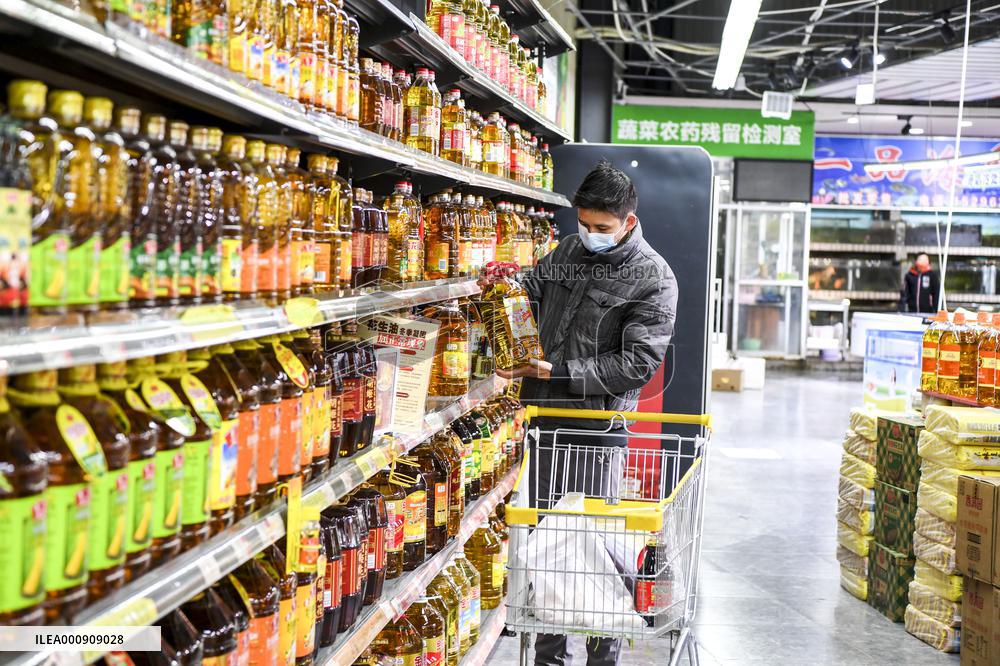 CHINA-GUANGXI-DEBAO-COVID-19-MARKET SUPPLIES (CN)