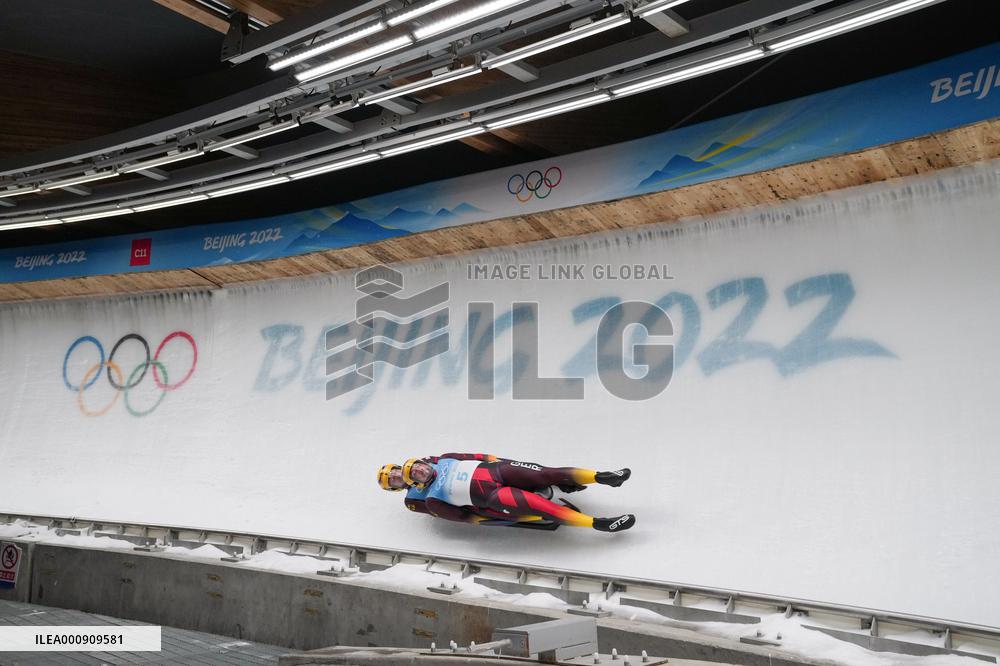 (BEIJING2022)CHINA-BEIJING-YANQING-OLYMPIC WINTER GAMES-LUGE-DOUBLES (CN)