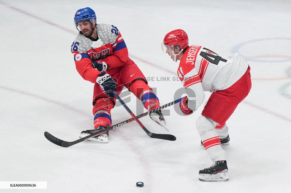 (BEIJING2022)CHINA-BEIJING-OLYMPIC WINTER GAMES-ICE HOCKEY-WOMEN'S PRELIMINARY- CZE VS DEN(CN)