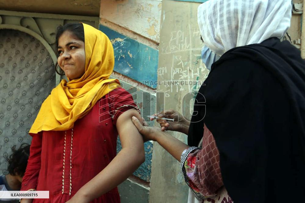 PAKISTAN-KARACHI-COVID-19-VACCINE