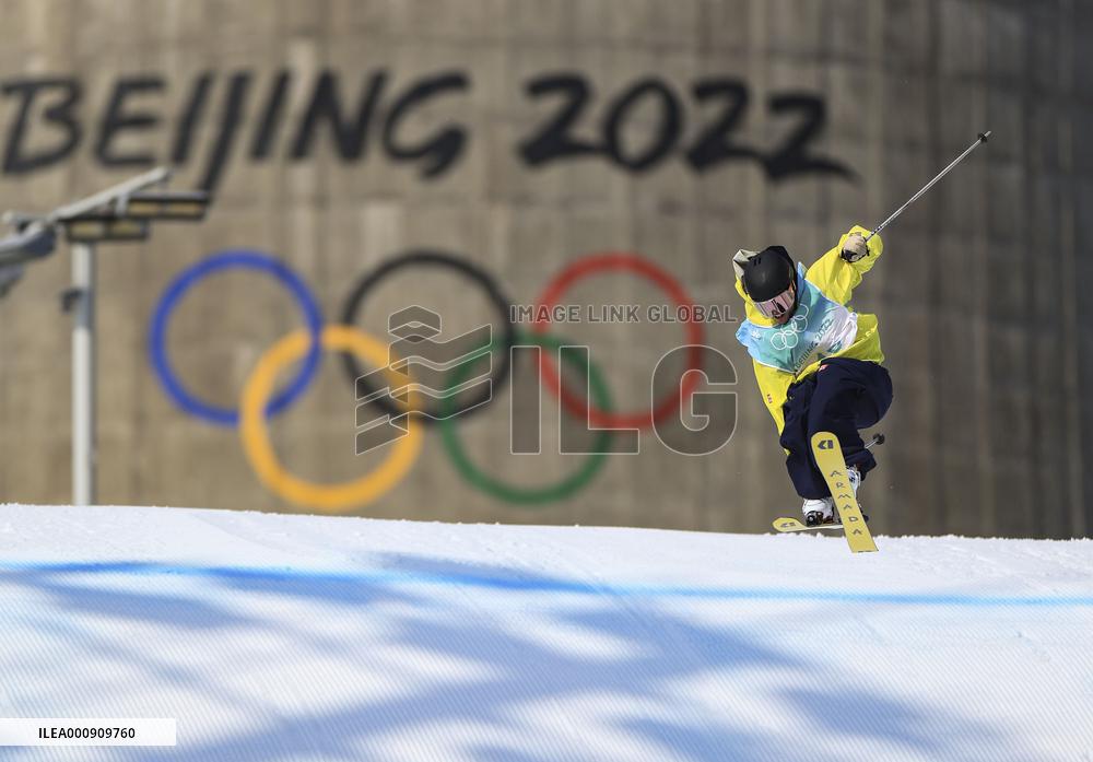 (BEIJING2022)CHINA-BEIJING-OLYMPIC WINTER GAMES-FREESTYLE SKIING-MEN'S FREESKI BIG AIR-FINAL (CN)