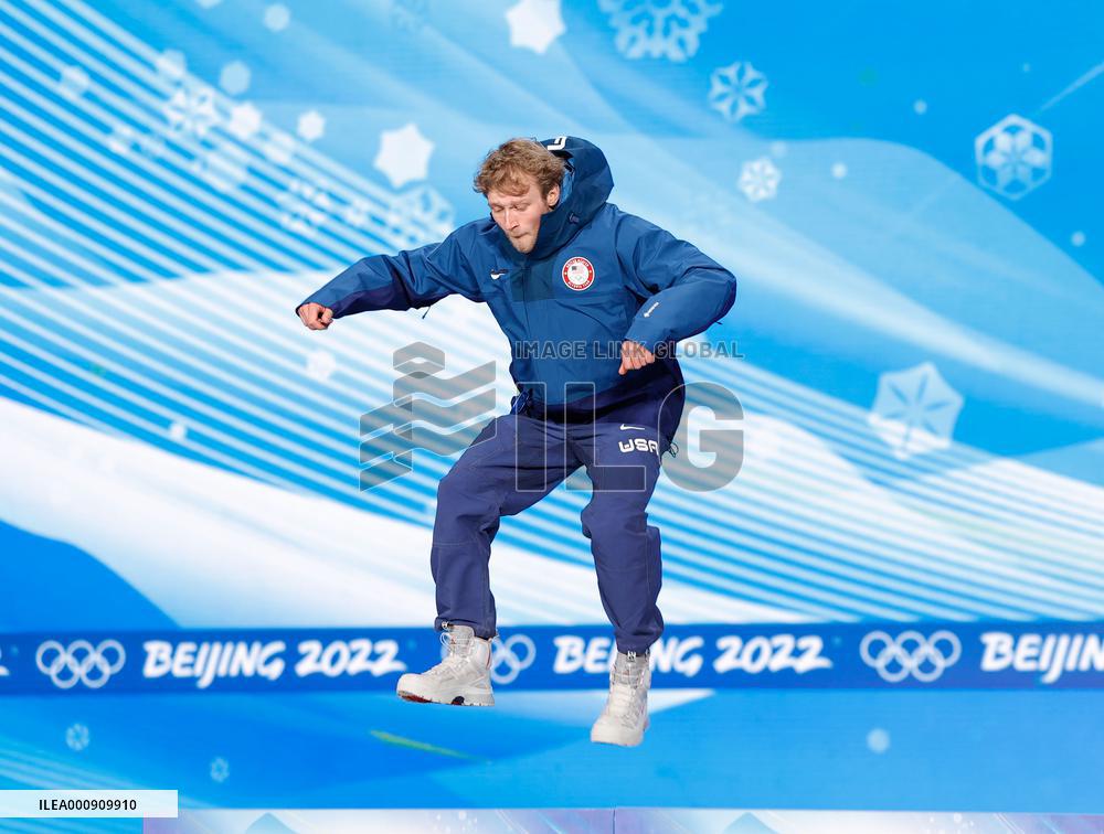 (BEIJING2022)CHINA-BEIJING-OLYMPIC WINTER GAMES-AWARDING CEREMONY (CN)