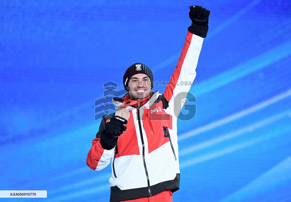 (BEIJING2022)CHINA- ZHANGJIAKOU-OLYMPIC WINTER GAMES-AWARDING CEREMONY (CN)