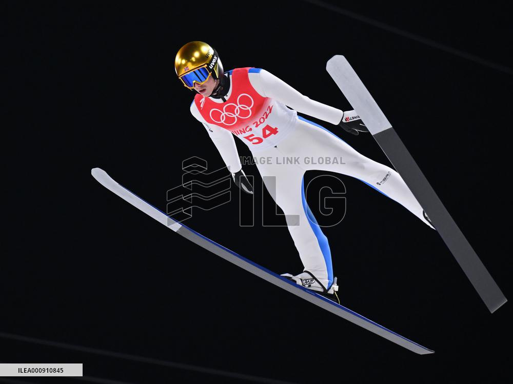 (BEIJING2022) CHINA-ZHANGJIAKOU-OLYMPIC WINTER GAMES-SKI JUMPING-LH-QUALIFICATION (CN)