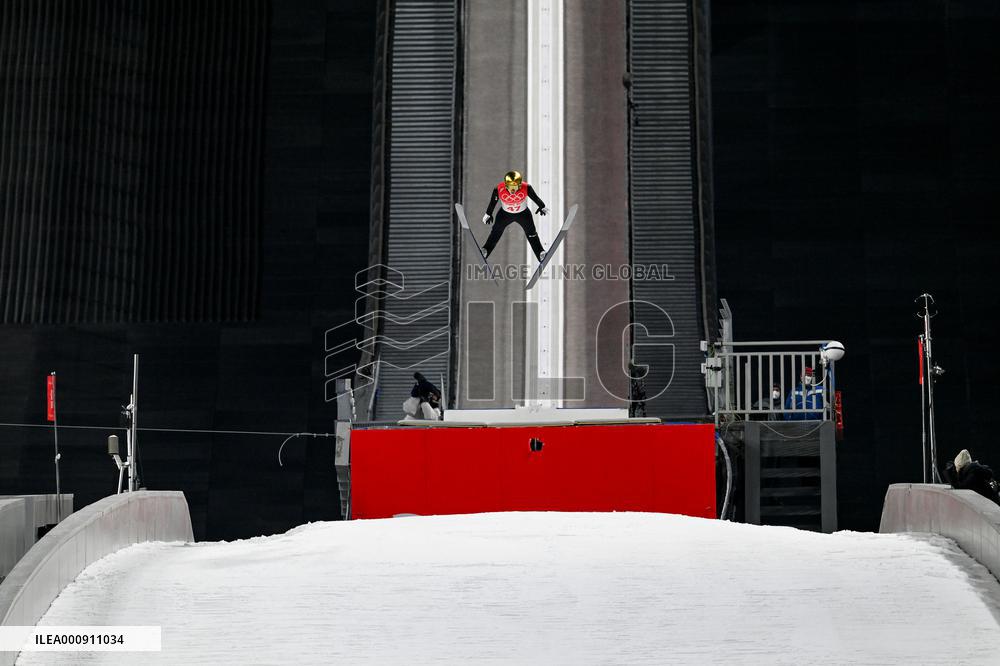 (BEIJING2022) CHINA-ZHANGJIAKOU-OLYMPIC WINTER GAMES-SKI JUMPING-LH (CN)