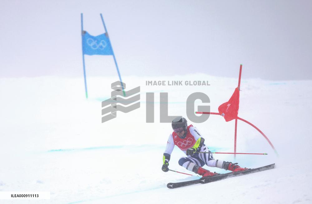 (BEIJING2022) CHINA-BEIJING-OLYMPIC WINTER GAMES-ALPINE SKIING-MEN'S GIANT SLALOM (CN)