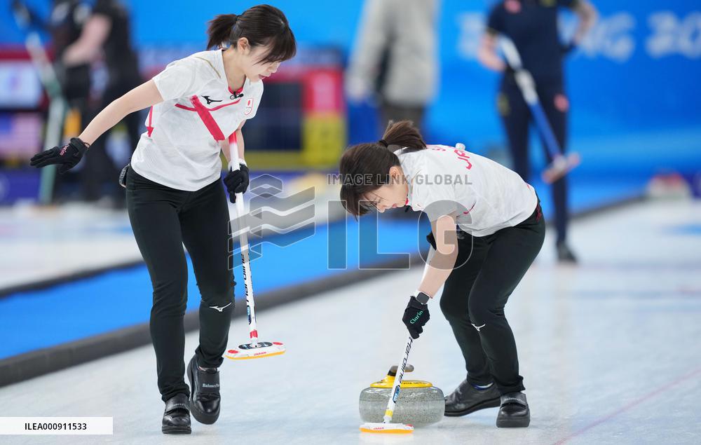 (BEIJING2022)CHINA-BEIJING-OLYMPIC WINTER GAMES-CURLING-WOMEN'S ROUND ROBIN SESSION-SWE VS JPN (CN)
