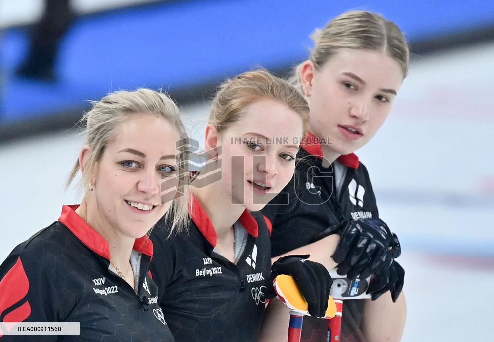 (BEIJING2022)CHINA-BEIJING-OLYMPIC WINTER GAMES-CURLING-WOMEN'S ROUND ROBIN SESSION-CHN VS DEN (CN)