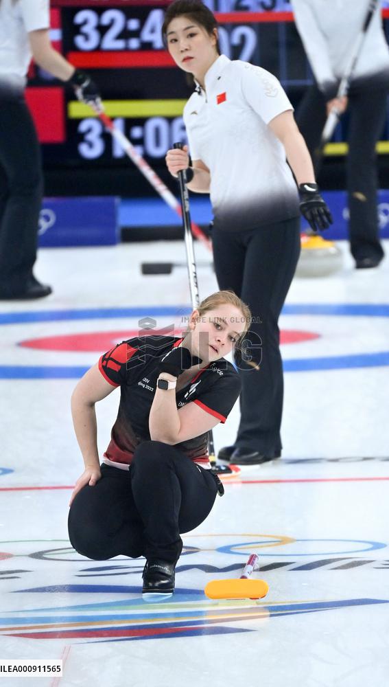 (BEIJING2022)CHINA-BEIJING-OLYMPIC WINTER GAMES-CURLING-WOMEN'S ROUND ROBIN SESSION-CHN VS DEN (CN)
