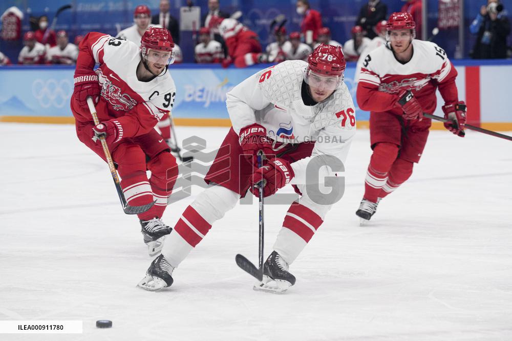 (BEIJING2022)CHINA-BEIJING-OLYMPIC WINTER GAMES-ICE HOCKEY-MEN'S PRELIMINARY ROUND-ROC VS DEN (CN)