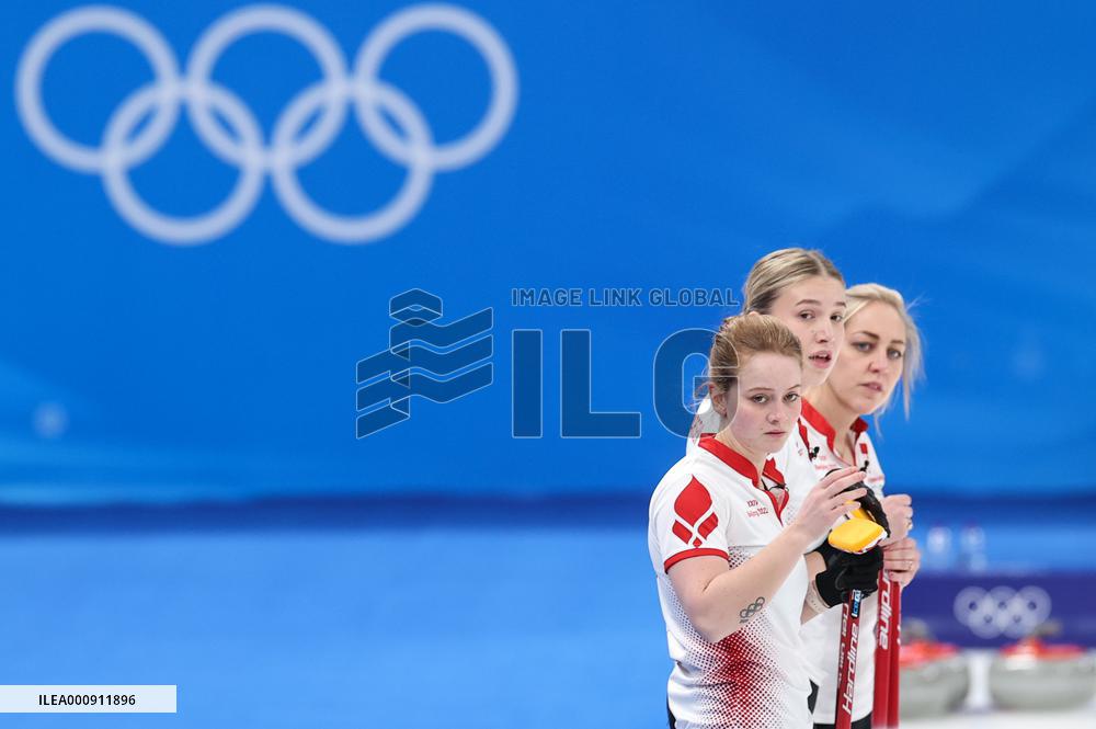 (BEIJING2022)CHINA-BEIJING-OLYMPIC WINTER GAMES-CURLING-WOMEN'S ROUND ROBIN SESSION-JPN VS DEN (CN)